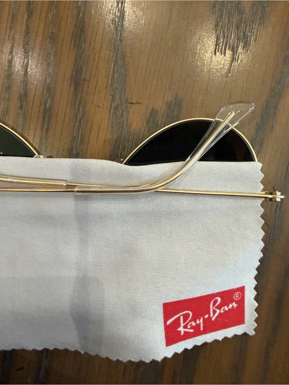 Ray-Ban Gold Frame Aviator Sunglasses with Green Mirrored Lenses